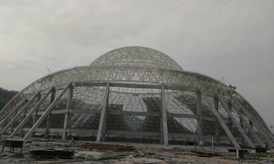 和龙体育场馆网架工程